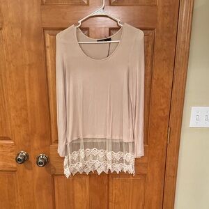 Moa Moa Beige Lace Trim Tunic Top